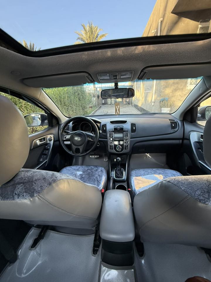 للبيع سياره سيراتو خليجي موديل 2012محرك1600 كفاله عامه بيها بس البنيد صبغ حداديه تخم تاير جديد ذابلها محرك حاويه سياره مال بيت احله من الصوره بعد عنوان بابل محاويل سعرها 105بيها مجال ‭٠٧٧١ ١٩١ ٩٩٥٧‬
