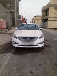 سوناتا موديل 17 باكيت السيارة بانزين جاهزه من كلشي للبيع فقط ب 55 وبيه...