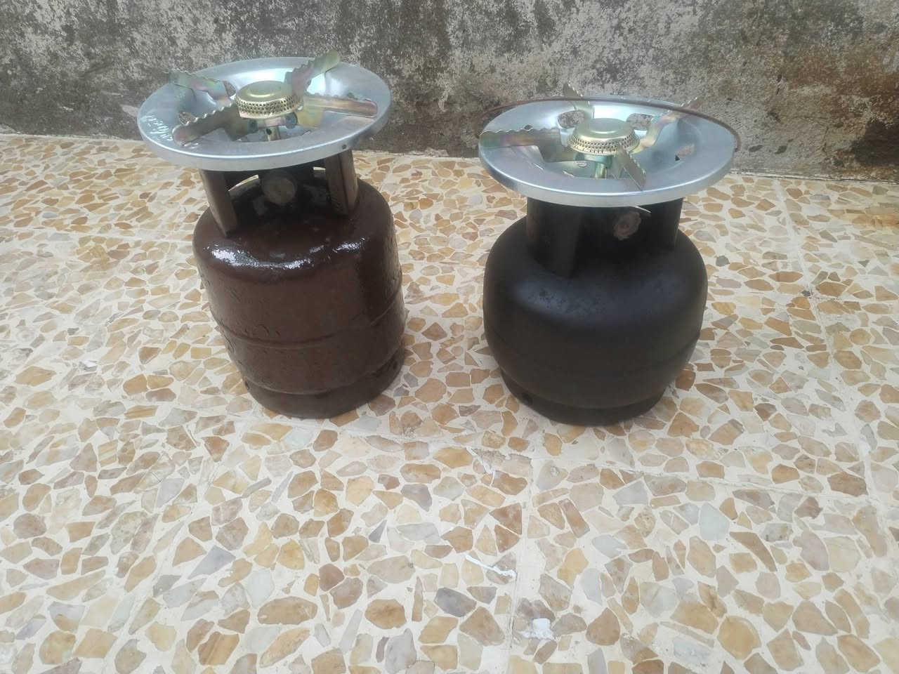 قناني للبيع شاري مال سفرات  تاخذ ثلاث كيلوات غاز سعر الوحده من الاخير 15 شاري اتصل 7
***********
***********
