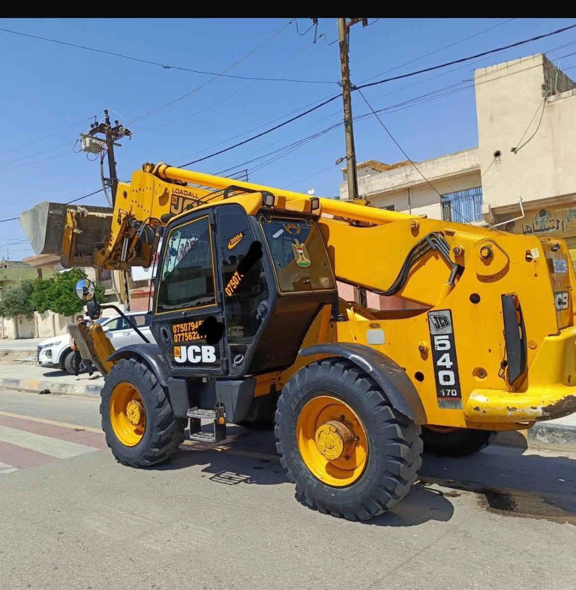 جيسي بي موديل ٢٠٠٤ بمب نوزل
بدون ضبخ بلادي طويل سلايت ١٧متر
مكينه شغال جاهز رقم سليماني
سعر ٢٦٠$ مجال
@أبرز المعجبين
***********☎️
