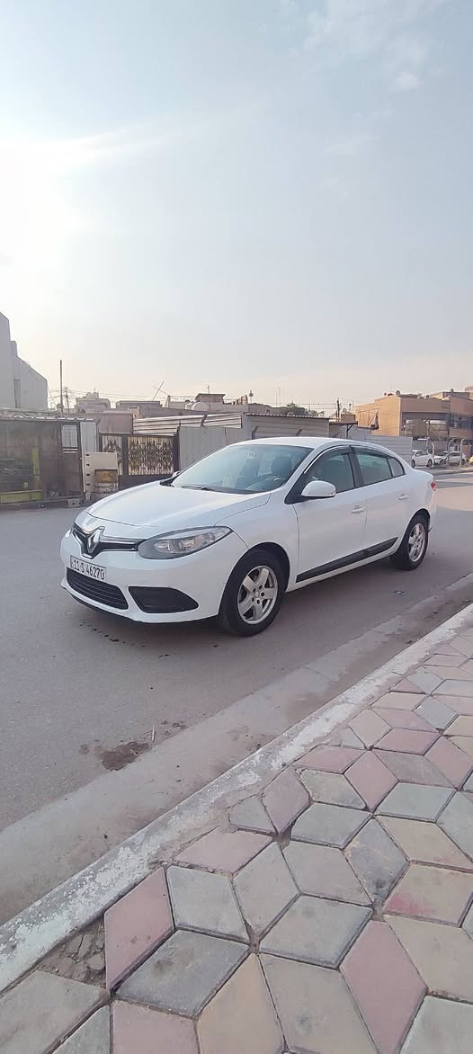 سلام عليكم رينو 2016 فلاونس بغداد بسمي شركه العامه بدون صبغ مكانه بغداد تبريد تدفئه شغاله كامرا شاشه جام كهرباء سعره 74 وبيه مجال بسيط للاستفسار ***********
