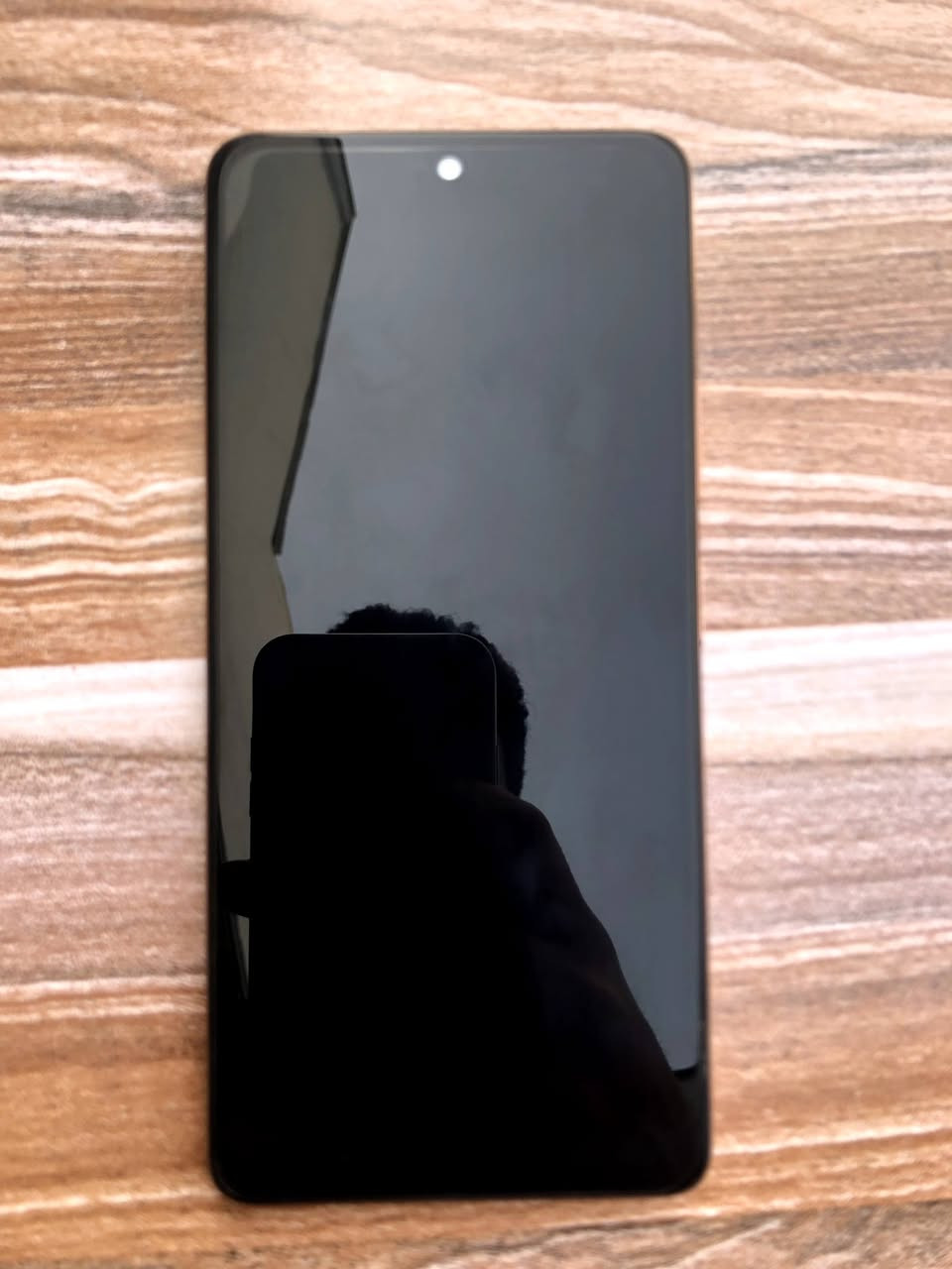 شاومي ردمي نوت 10 برو ماكس
Redmi note 10 pro max
خطين و يدعم رام
ذاكرة 128 رام 6
لمن تدوس قوي على هذة الطرف بالصور يطلعن ادني الخطوط ادور يروحن و الباقي كلة شغال 
اريد ب120 و بي مجال حك الجية 
ويا الكارتونة و 5 كفرات بالصورة
مكاني نجف 
***********
