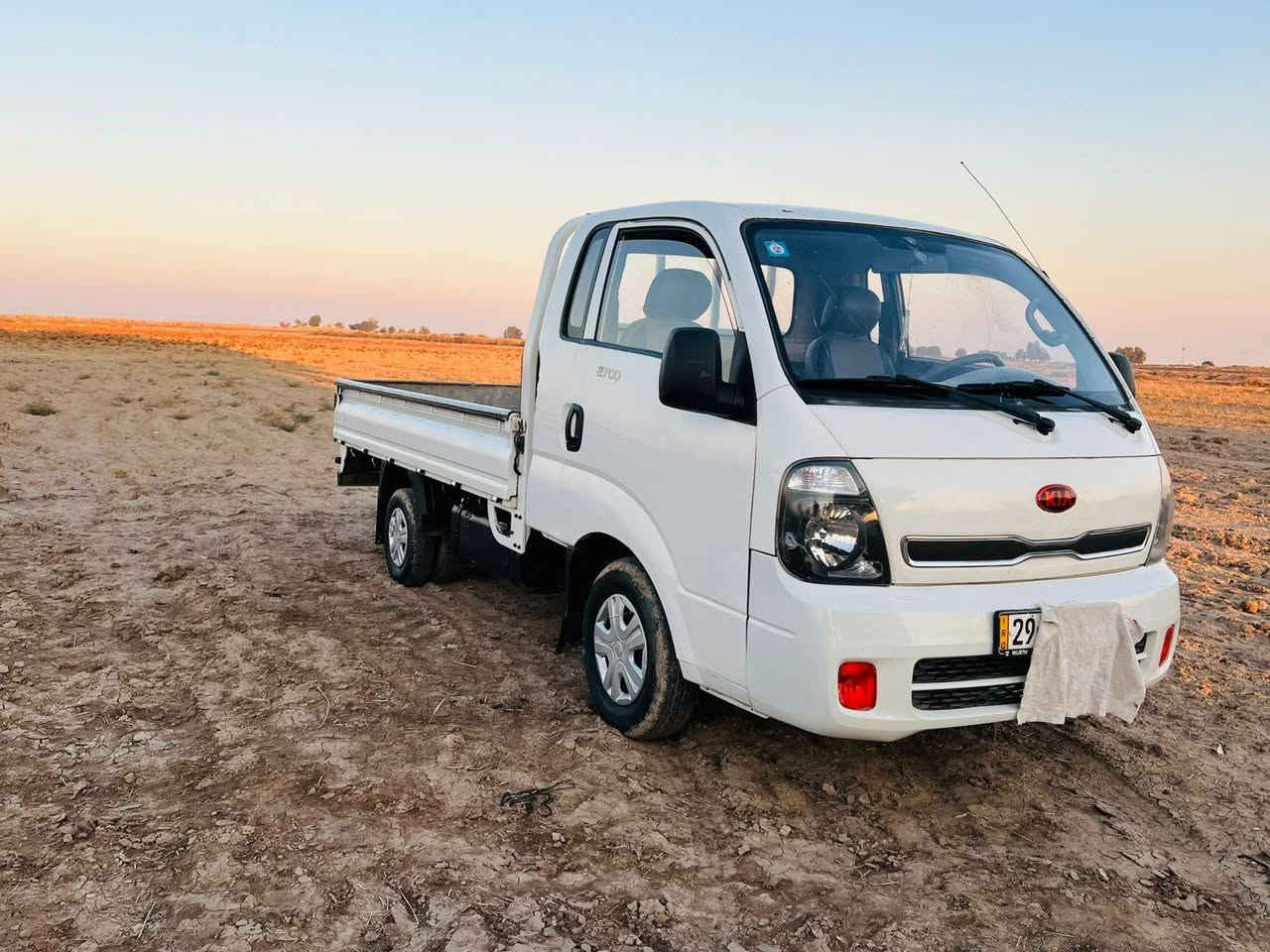 السلام عليكم كيه حمل موديل 2016 واسط نكليزي كفاله عامه جديده ***********   ***********
