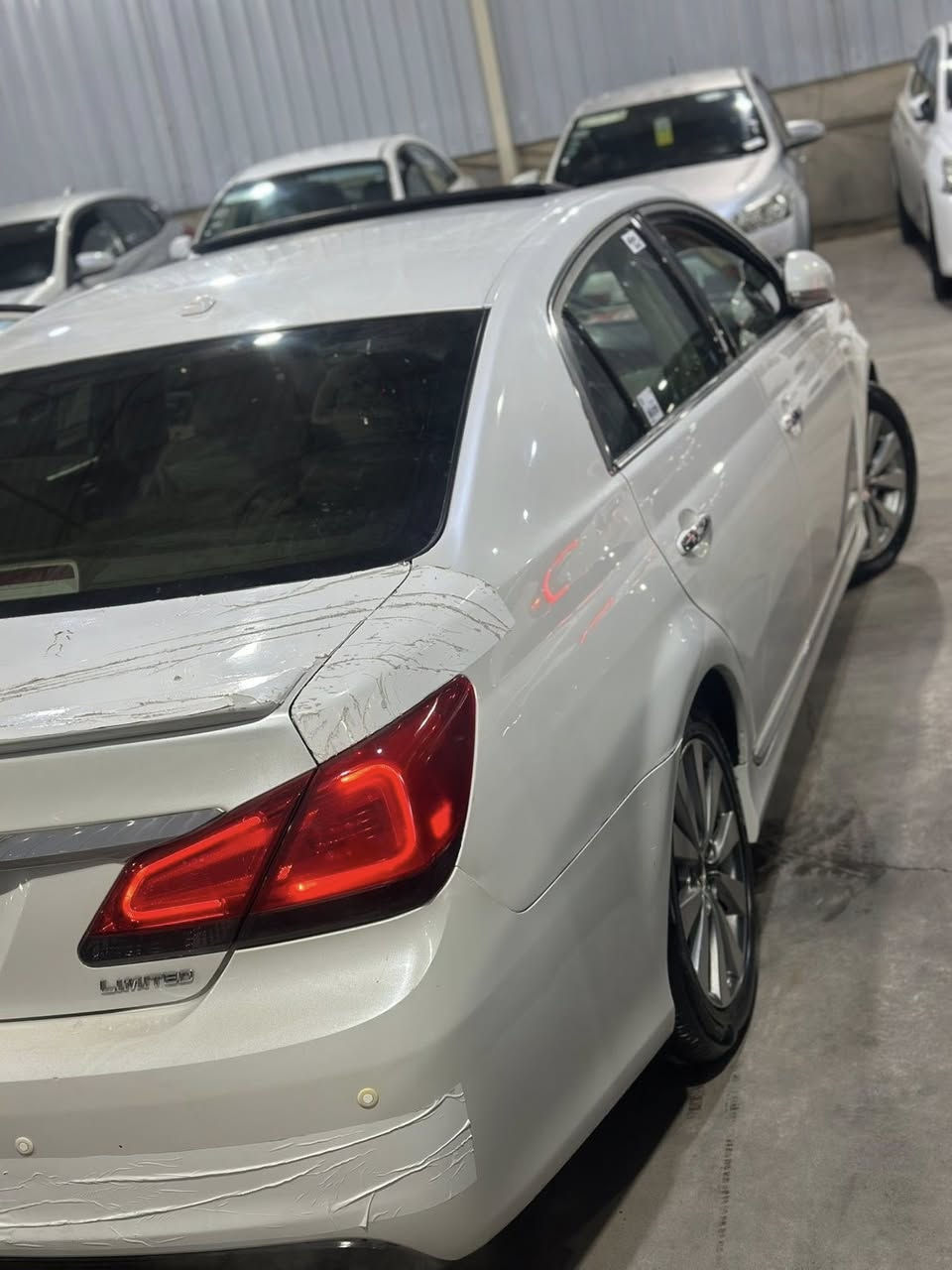 سلام عليكم اخوان عندي افلون للبيع و مراوس
موديل ٢٠١١ فول مواصفات LIMITED واحد ع واحد 
بيها ٣قطع بدون دواخل بدون ارباگ سيارة جديد 
كشنات جديد سيارة جديد بمعنى الكلمه 
گير محرك بشرط مامفتوح ع وضع شركة 
تبريد ثلج صدر عداديه كلشي بشرط مابي دينار مصاريف 
رقم سنوي كله جديد رقم انكليزي بسمي
سحر ١٦٥ مجال قليل قليل
مكان🚘اربيل
*********** واتساب 📞
