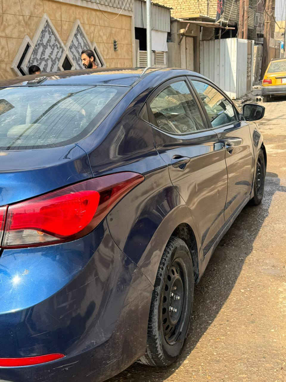 النتر 16     مكلف بل نشر الشراي  يتصل علا صحب سياره
وارد امريكي 
حادث جاملغ امامي 
السياره مصبوغه احزام بدون معجون 
السياره بسمي 
  السعر 98  مكان بغداد الأمين الثانيه  الرقم ***********
