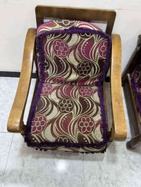 ماليزي • ٦مقاعد • نضيف