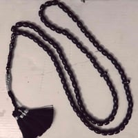 اليسر الحجازي • عمر السبحة ٨٤ سنة • يتغير بالضوء