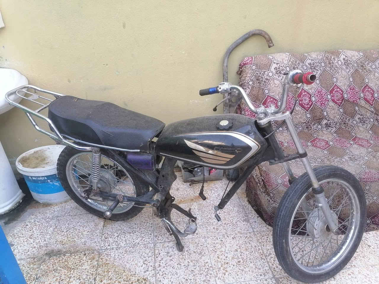 السلام عليكم ماطور كلشي مابي بس تشكد مكينه ويل الوره جديد اصلي سعر 185 وبي مجال قليل مكاني موصل حي سومر الاتصال ع رقم اوو خاص ***********
