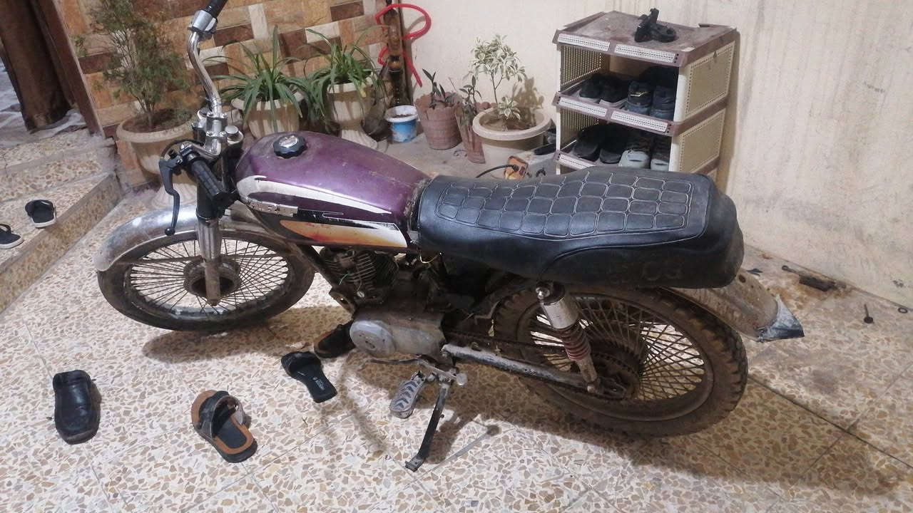 سلام عليكم ماطور بارت اربع 9 ابيع طافي يحتاجلو بس دشلي يعني عطلو بسيط سعرو 150 او بي مجال او مراوس اب نامه ونطي فرق باسكل عبد الحليم اسود مكلني موصل حي الكرامه ورقم بي واتساب ***********
