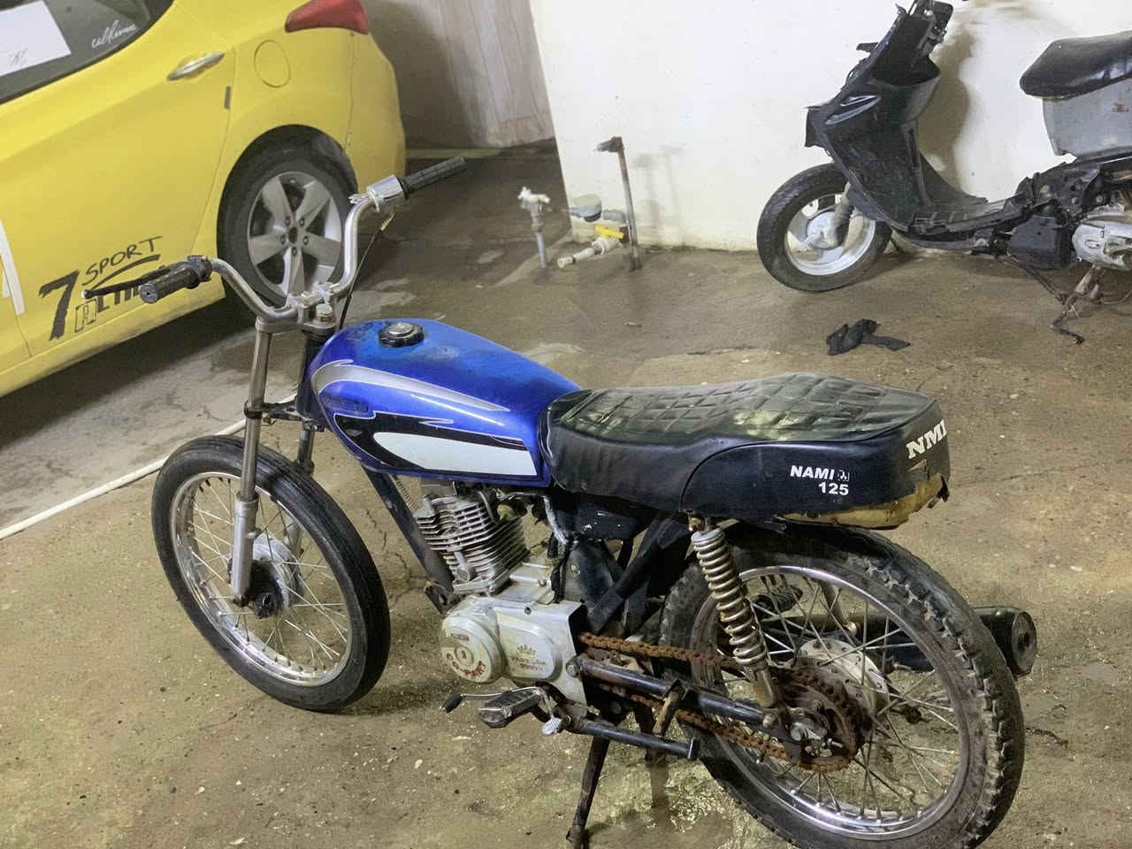 السلام وعليكم ماطور ايراني مكينه سيجي ارشه ماطور تحريكه معدل نار السعر٢٠٠وبي مجال شراي الاتصال على الرقم ***********
