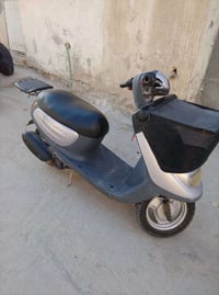 ام سلة • نضيفة • طلعت من الحاوية