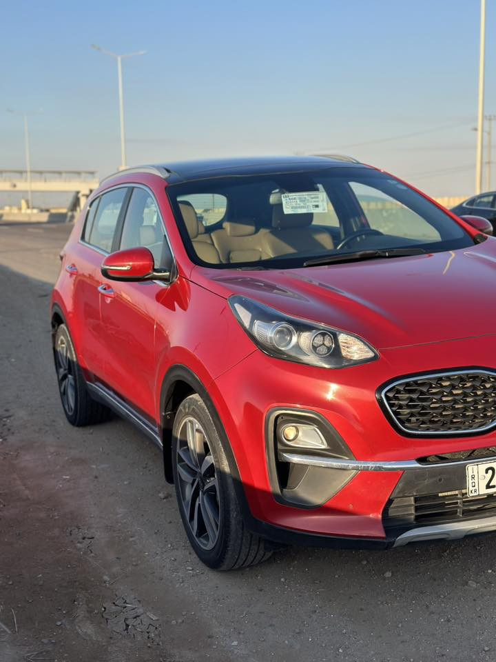 السلام عليك سبورتج خليجيه موديل 2021 محرك 2000 دوش السياره فول مواصفات بصمه بنوراما كشنات جلد بيجي  جنطه كهرباء كشنات كهرباء مري شفط تحكمان جهتين قطعتين تبريد مكفوله كلها ما عده بارد قليل بقبق الصندوك ماشيه 97 الف مكاني بغداد الشعله 
السعر 21 
الرقم ***********
