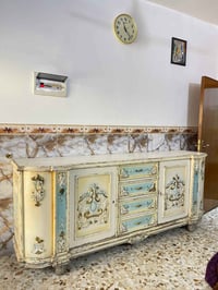 بوفية +بوفية ومعرض + مرايتين كلهن ب75الف عنواني الشعلة شارع ستين رقم ا...