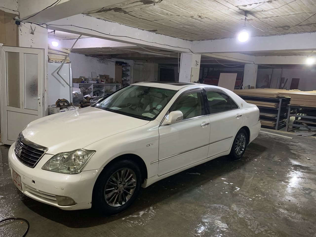 شاهینە ٢٠٠٥ ناو زەرد ١٨٢   
سلاید   
سئ پەردە 
هەر چوار کوشن کارەبای
 تەبریدر مەرکەزی 
سەلاجە
٤ تایەی تازەی لەسەرە هەفتەکە خراوەتە سەری 
هەر چوار سەماعەکەی گۆراوە 
بەس شوێن موس بۆیاخە سۆنەرەکەیم داناوو
ماشەلا شوێن موسەکانی زۆر جوانە  
کۆدی بۆکراوە  
لە دەربەندیخانە سەیارەکە 
٧٥ گەلا 
***********
