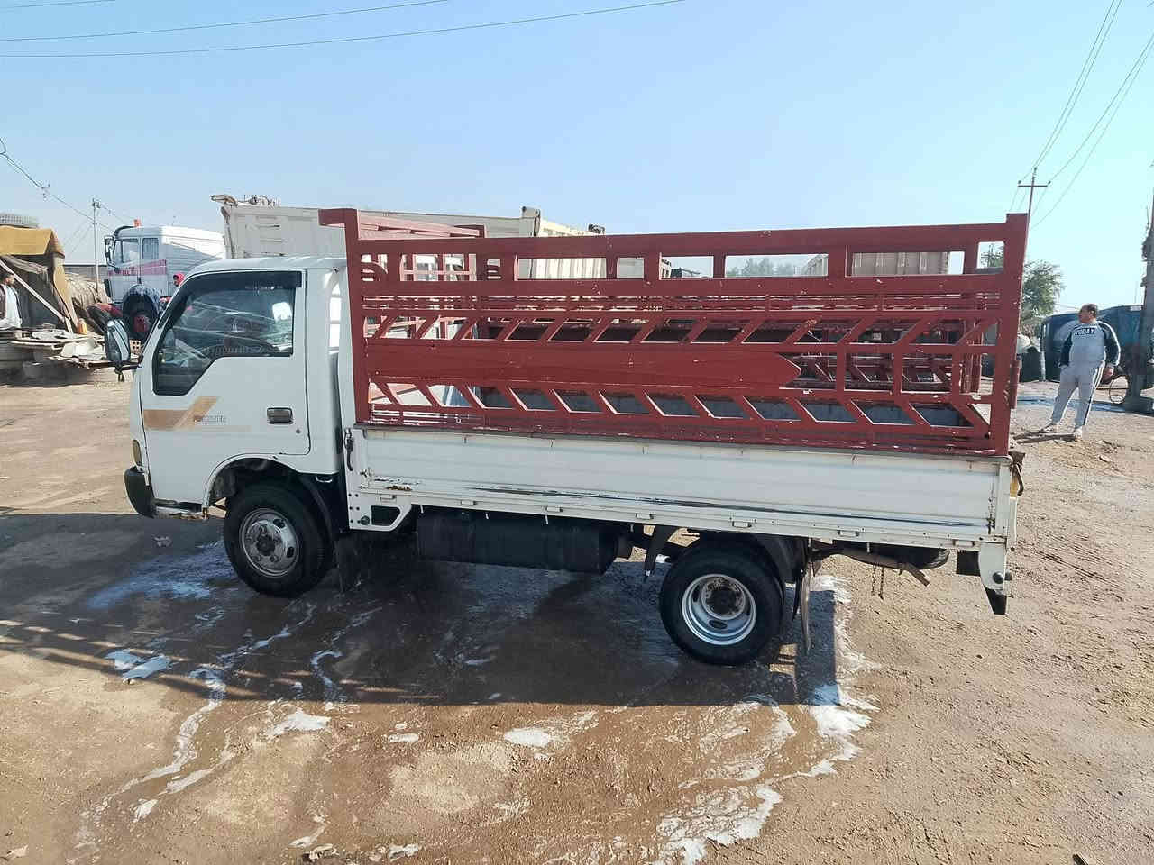 رقم بغداد سنويه ال 28 

سياره مكفوله من الضربه كهربايات كله شغاله 

تخم تاير مكان كربلاء 

***********

سعر خاص
