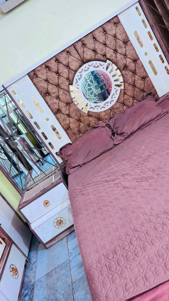 غرفه تركيه ١٠ قطع ٦٥٠ جربايه نفر ٥٥ مكانهم الشطره


**إذا كنت صاحب هذا الإعلان وتريد حذفه لأي سبب، رجاءا أرسل رسالة إلى الدعم الفني**