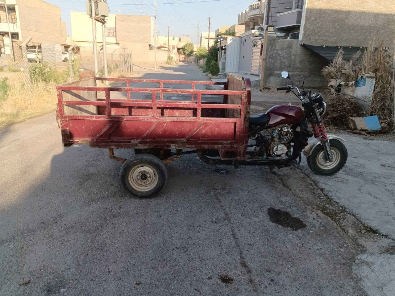 سلام عليكم ورحمه الله وبركاته عني ستوته للبيع سعر 850الف وبيها مجال ستوته فحل عالي ***********

