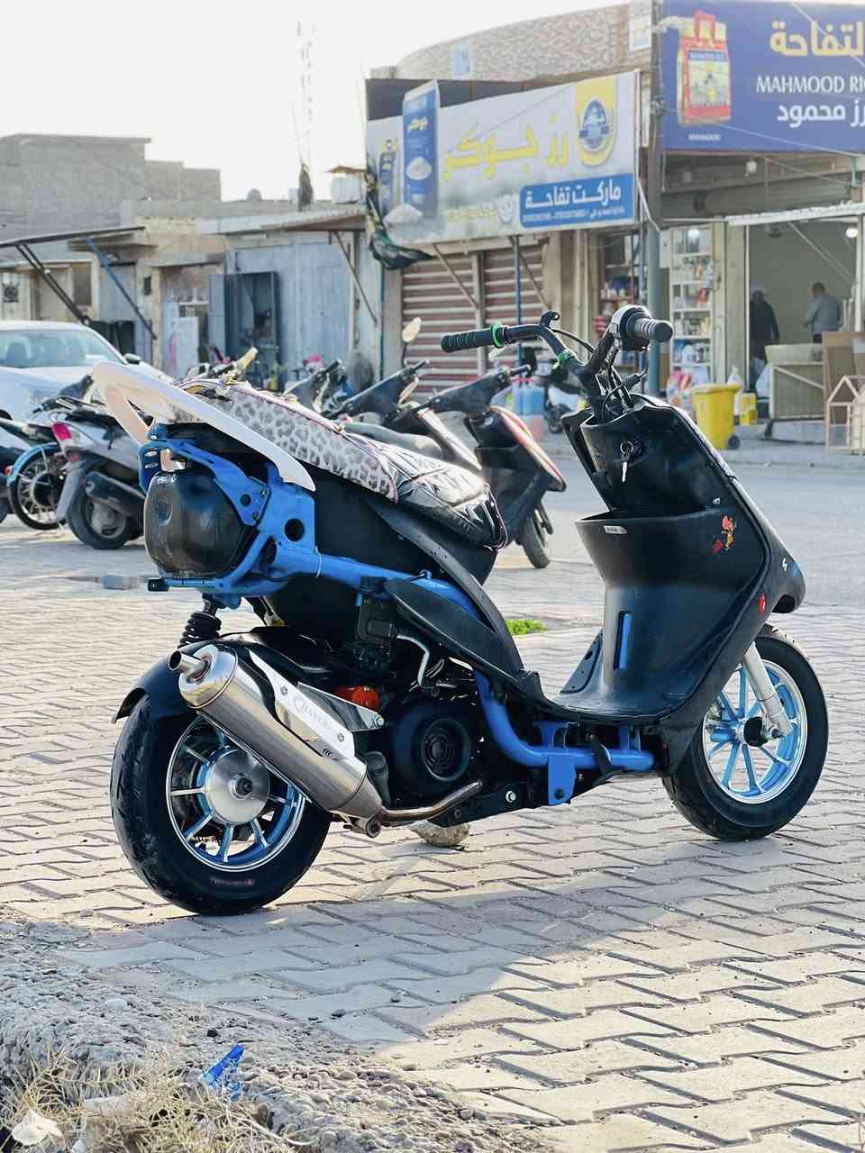 السلام عليكم شباب دراجه ماكس مال لعب تعمير جديد نكره سلف بكل وقت السعر 550 وبيه مجال العنوان بغداد المحموديه ***********
