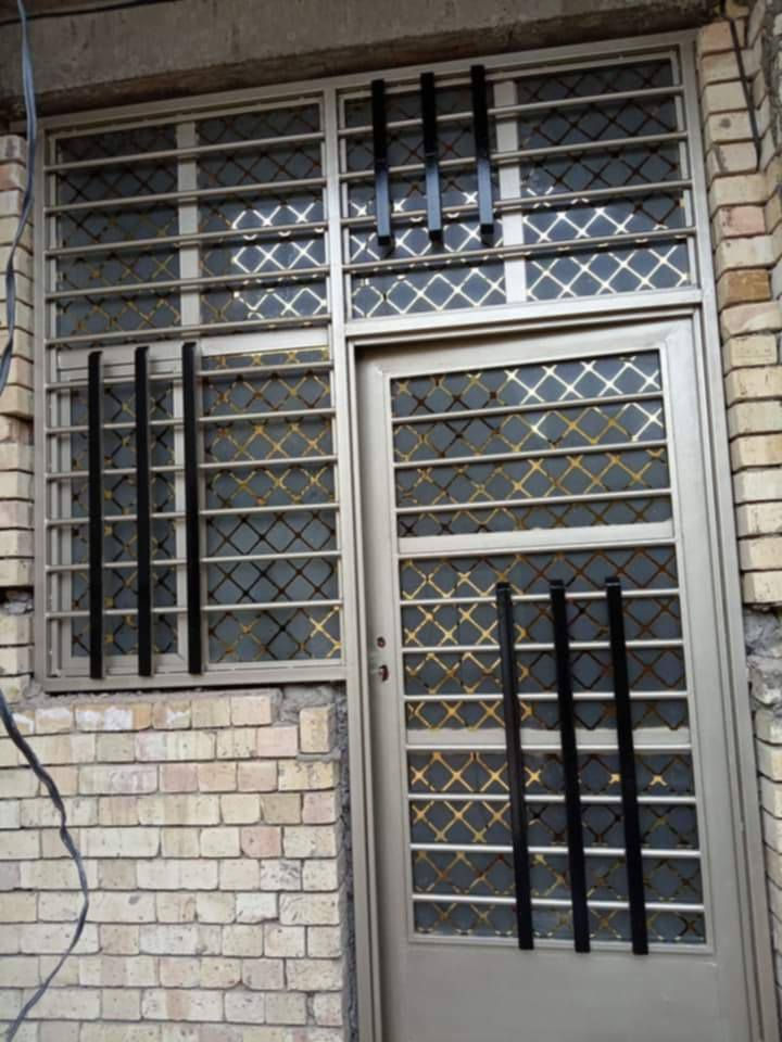 اسلام عليكم | كـادر👷🏻
عمل تنظيف وصبغ شبابيك
وشـد جـام جميـع الأصباغ
والجـام متوفر شغــل درجة أولئ💯
 
*********** اتصال 
الخاص مفتوح
