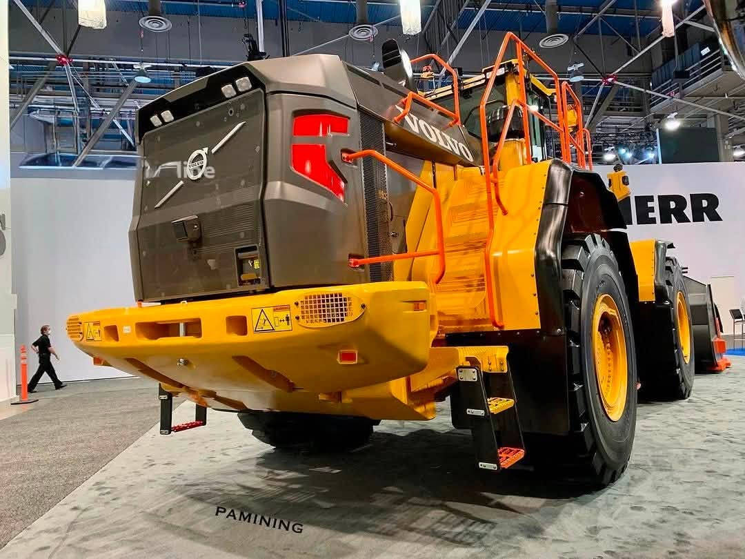 New Volvo L350H2 wheel loader #loader #volvo #caterpillar #machinery #machine


**إذا كنت صاحب هذا الإعلان وتريد حذفه لأي سبب، رجاءا أرسل رسالة إلى الدعم الفني**