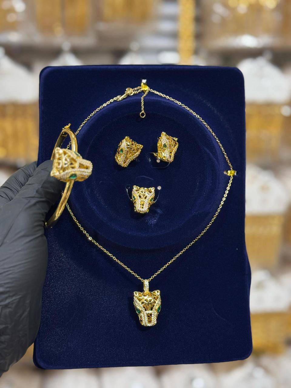 مرحباسيت ذهب برازيلي بهذا الشكل گوالتي عالي سوينه عليه تخفيض ب20 والتوصيل مجاني يجي نفسه بالضبط والتوصيل خلال 3ايام او اقل 💫💫


**إذا كنت صاحب هذا الإعلان وتريد حذفه لأي سبب، رجاءا أرسل رسالة إلى الدعم الفني**