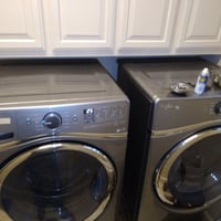 تبرع • ثلاجات وغسالات • ٣٠٠+