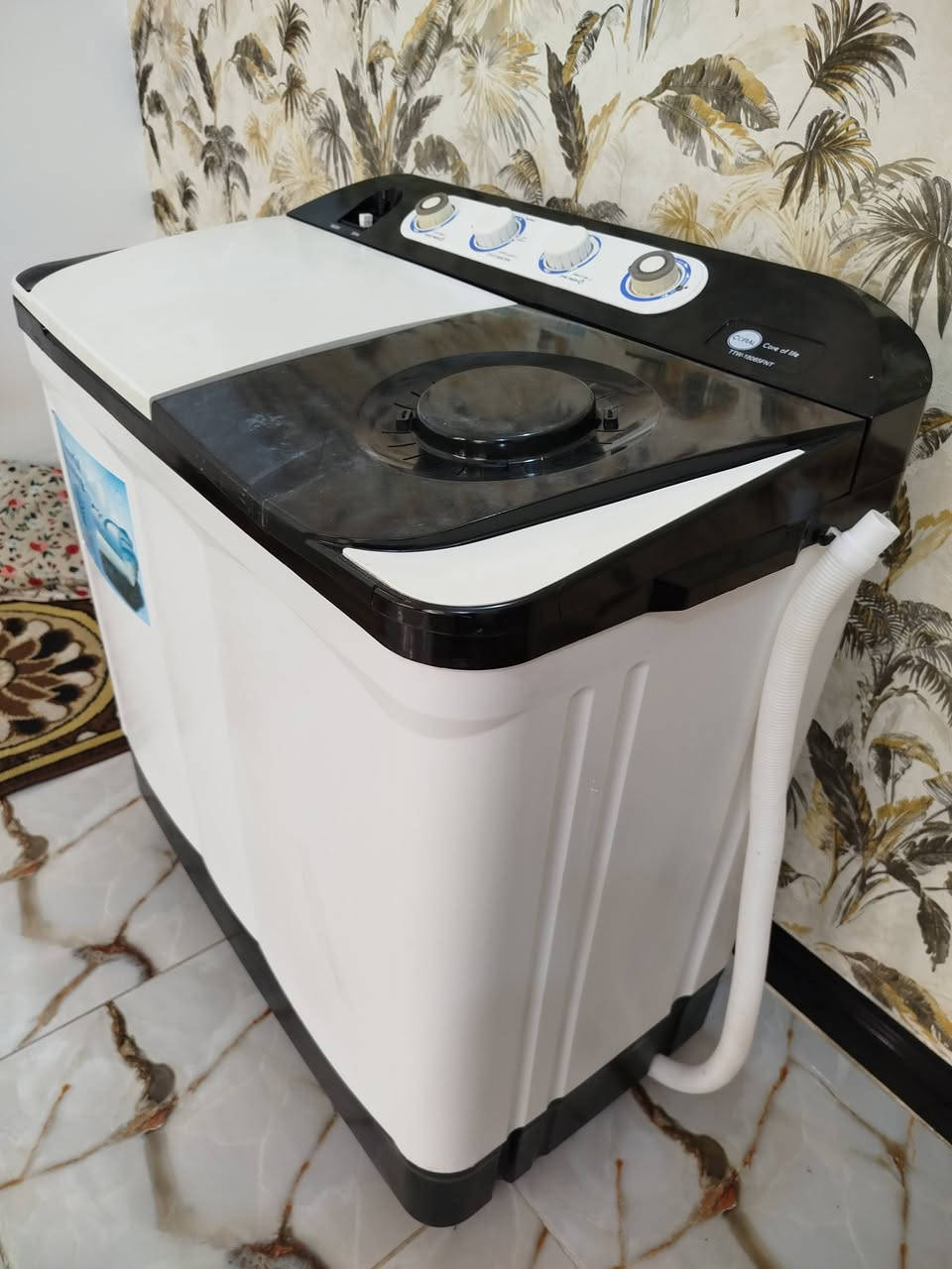 للبيع غساله حجم كبير جاهزه غسل وتنشيف مابيه نقص سعر 100 مكاني كربلاء حي العامل *********** وتساب ماسنجر موجود ***********

