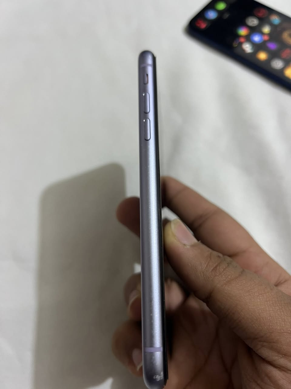 ايفون 11 عادي للبيع تلفون ماداخل تصليح ونضيف وكله بلادي الجهاز استعمال مال بيت وكلش حلو ومرتب البطارية
اصلية السعر 250
العنوان:-البصرة العالية شارع حسينية الحلاف
الرقم:- ***********
