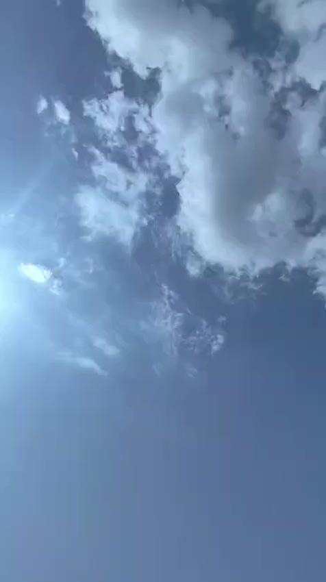 سلام وعليكم
تريله للبيع
 راس مديل 2009
وعربانه مديل2024
رقم نكليزي بصره باسمنه مامعلايه واليحب ينتصل على هذا  لرقم ***********
***********
