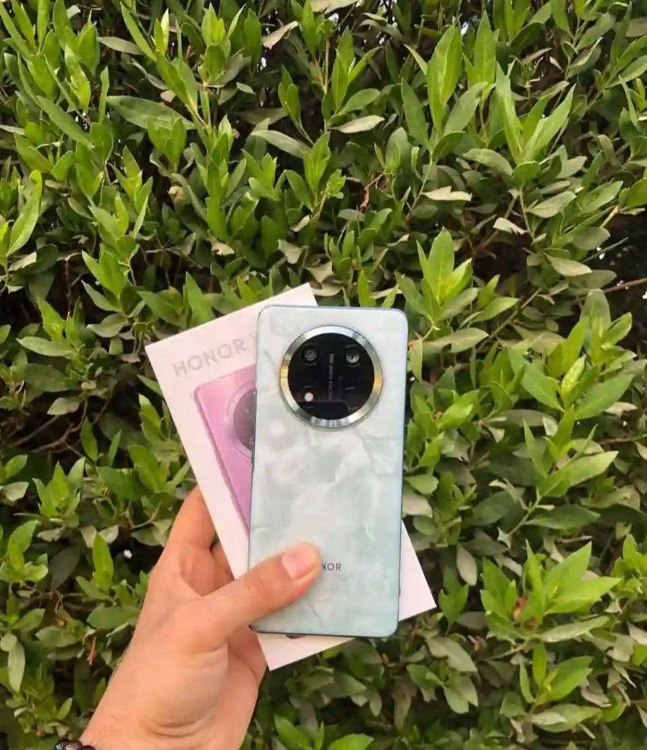 السلام عليكم للبيع هونر X9c 5G  كامل جهاز مايحتاج اسوالف ع نضافته لان جهاز جديد بعده مكفول من لخدش كامل ملحقات  ذاكرة 256/12 مكاني بغداد بسمايه
مراوس بجهاز أقل وأخذ فرق شعندك أعرض


**إذا كنت صاحب هذا الإعلان وتريد حذفه لأي سبب، رجاءا أرسل رسالة إلى الدعم الفني**