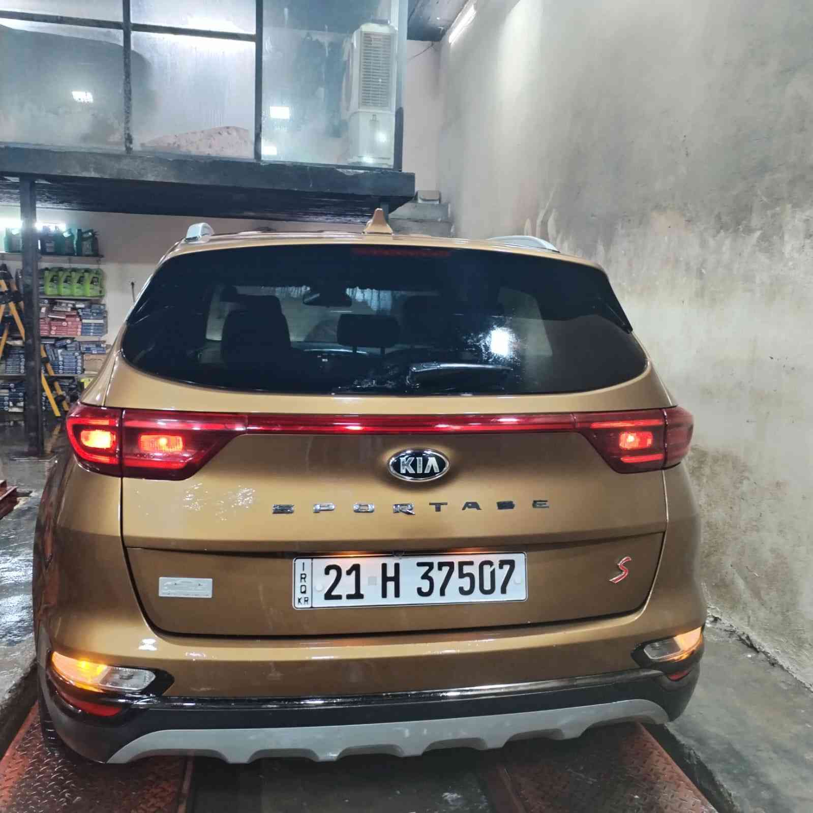 سبورتج (2019) مرقم شمالي
حادثه (4) قطع صبغ فقط مواصفات S
بغداد السعر (158) الاتصال ***********
