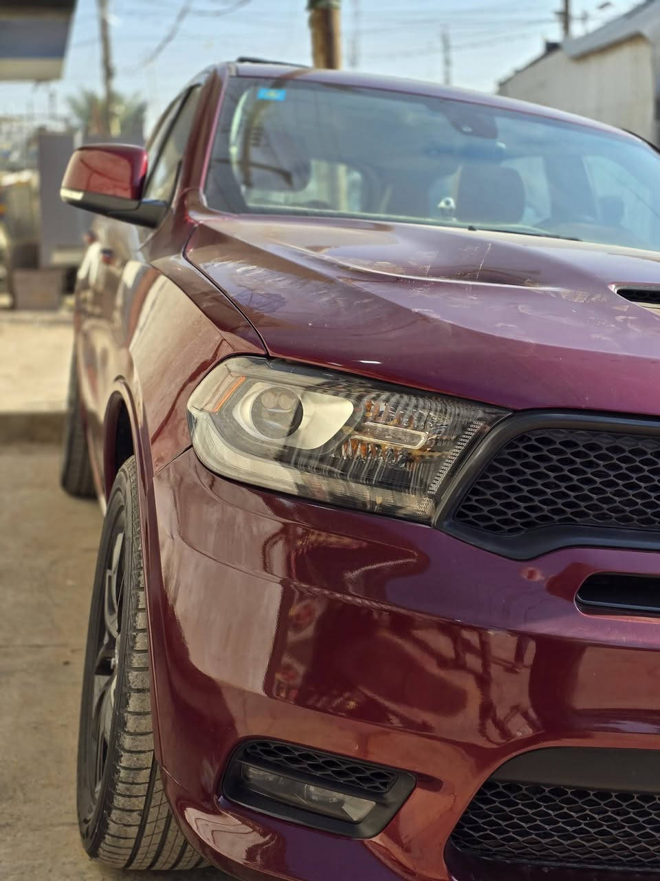 السلام عليكم
دوج دورانكو gt 
وارد امريكي
موديل٢٠١٧

التفاصيل موضحة بلصور 
محرك  6سلندر
رقم بغداد تحويل مباشر

الموصفات
1- بصمة تشغيل + ابواب + صندوق
2-فتحة (سلايد روف)
3- شفتات ستيرن
4-حساسات امامي خلفي
5-تحكمات استيرن 
6-ميموري خزن كرسي السائق
7-سماعات بلادي شركة
8-عدسات امامية LED
9-رادار جانبي + نقطة عمياء
10- رادار امامي + تحديد مسار
11-كشنات كهرباء السائق والسكن
12-كشنات تدفئة وتبريد وهيتر استيرن 
13-دبلات 
16-اويالة SRT
17- كشنات جلد جديد
18-داخل بيجي 
19-السيارة مختمة gt
وبعد بيها اهواي مواصفات او كل الي ذكرته ابلادي من الشركة السيارة مملعوب بيها ابد والحادث مرفق بل صور
السعر 225
مكانها بغداد
الاتصال على الرقم ***********
