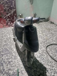 بطه نضيفه صوتهه ناعم السعر 225وبيه مجال شراي واتساب07887868611