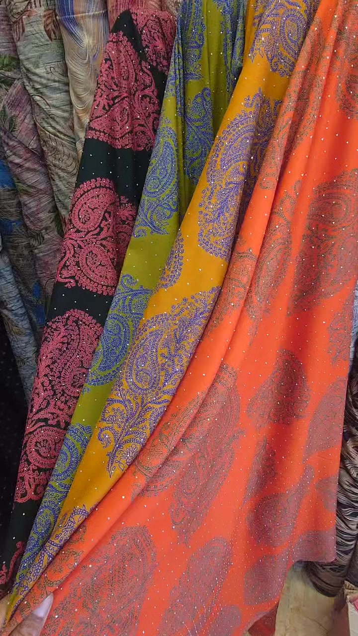 ابو ١٥ يمي ب ١٠ يابه كشمير مخور اماراتي تحفه كميه جداً🍄 قليله 🍄🍄🍄🍄مترين ونص


**إذا كنت صاحب هذا الإعلان وتريد حذفه لأي سبب، رجاءا أرسل رسالة إلى الدعم الفني**