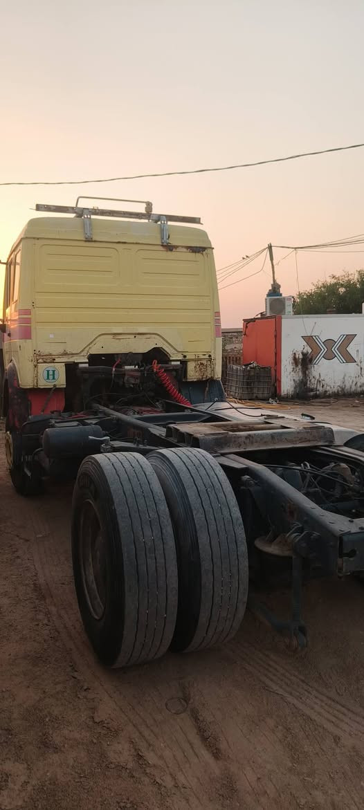 سلام عليكم 
للبيع البي مديل 87  جوبلس مكينه 28 كير 160 
باقي تفاصيل  
واتساب 
***********
