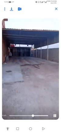 بيت للبيع مع ثلاث دوانم بيت جاهز عالشارع العام بيه سبع محلات بيت جاهز0...