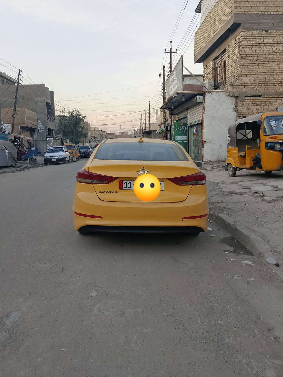 سلام عليكم النترا موديل ١٧ سياره خير من الله دوشمه عامه تبريد ثلج تدفئه تخم تاير جديد بيه منضومه غاز كير خير من الله مكينه مبدل بيه بس كازكيت خير من الله مكينه ٢٠٠٠ دوش بيه تحكم ستيرن جهتين 
٣ انضمه ايكو وسبورت وعادي 
ومثبت سرعه ومانع انزلاغ لايت زنون 
حادثه بس صندوك وشويه بدايت حوض بجم كبس مابيه دواخل سعر ١١٧ 
***********
