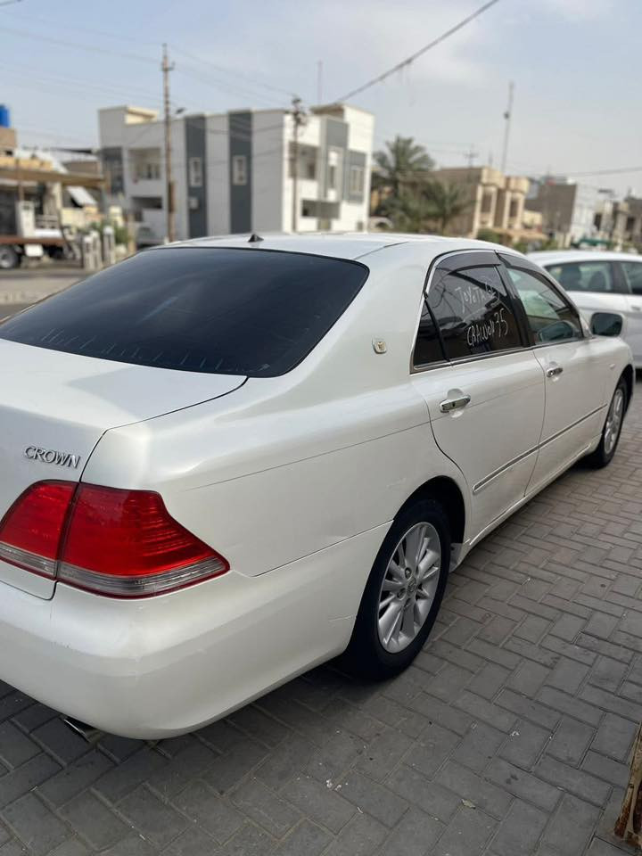 شاهينة كصتين سيارة كارتون جاهزة ع آخر حباية ***********
