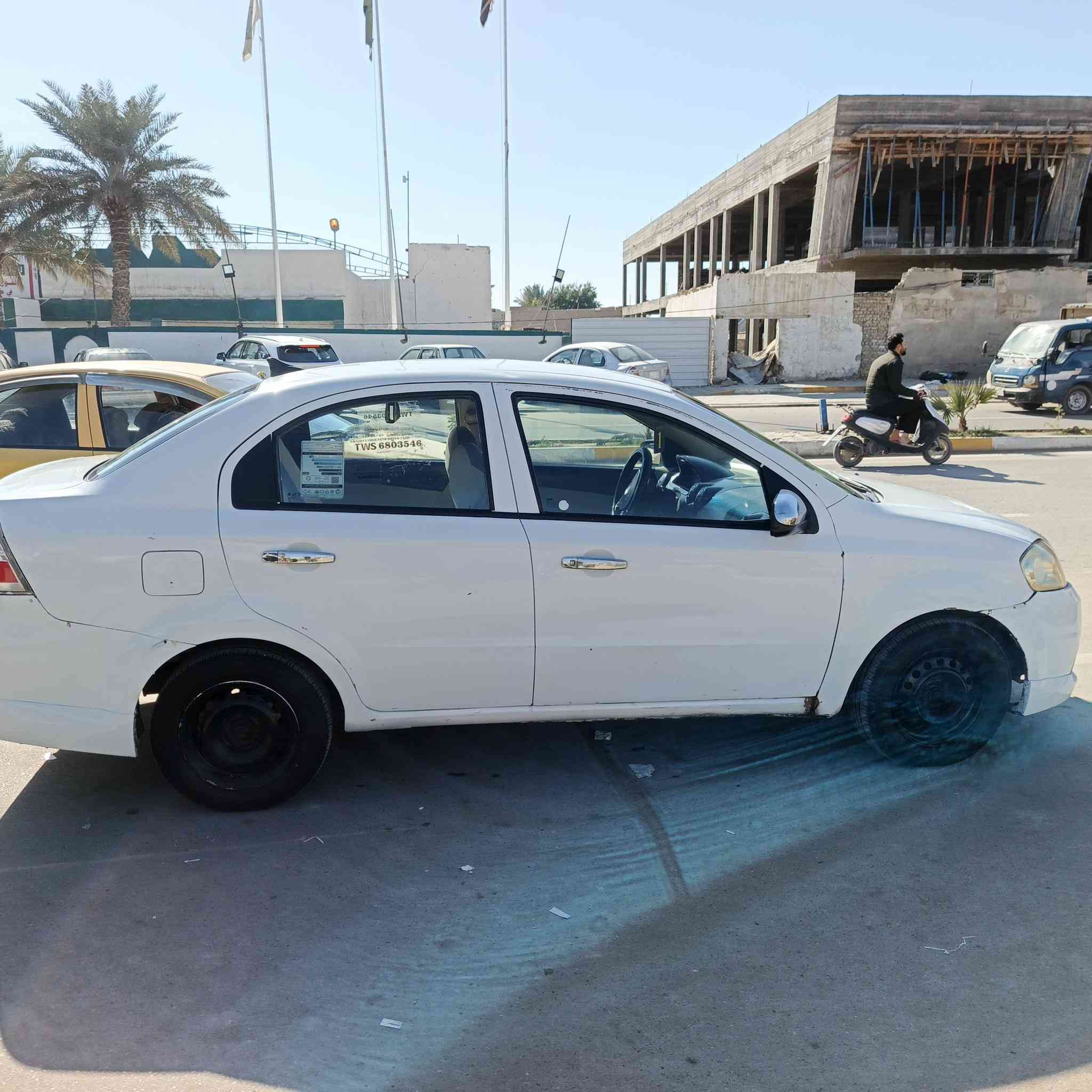 السلام عليكم افيو مديل ١٣ مسكر  مكينه جديدة حاويه تخم تاير جديد 
بيه ضربه ب الجاملغ الخلفي 
رايده ب٦٠ بيه مجال 
الاستفسار اكثر اتصل ***********
