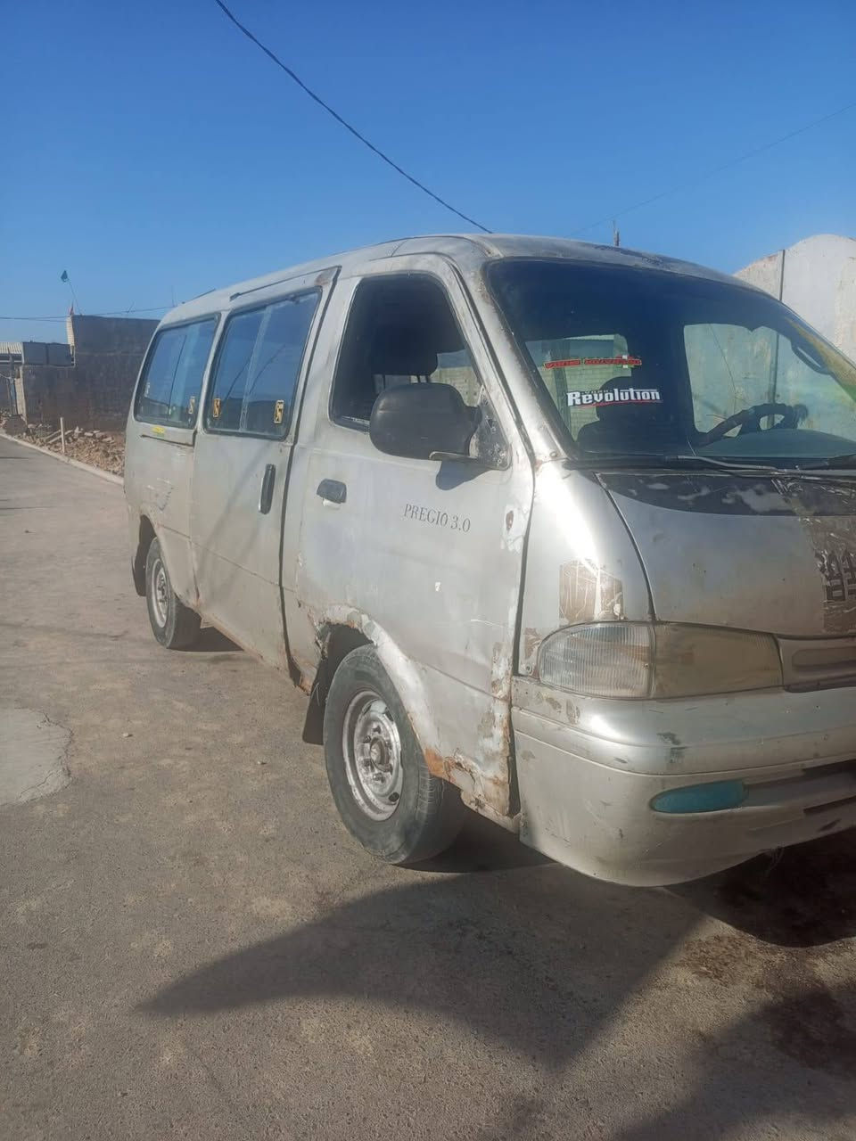 السلام عليكم كيا بريجو موديل 98 مكينه بير اكسن خير من الله مكينه بيها تبخير بدون تنقيص شواصيها اثنين مصلحات وواحد طاكه القاعده الكشر كدم عينك سياره رعيها يريد تحويل  رقم كربلاء مكاني بغداد المعامل السياحي بس الشراي يتصل بدون حراج سياره وقع حال لاستفسار الرقم ***********
