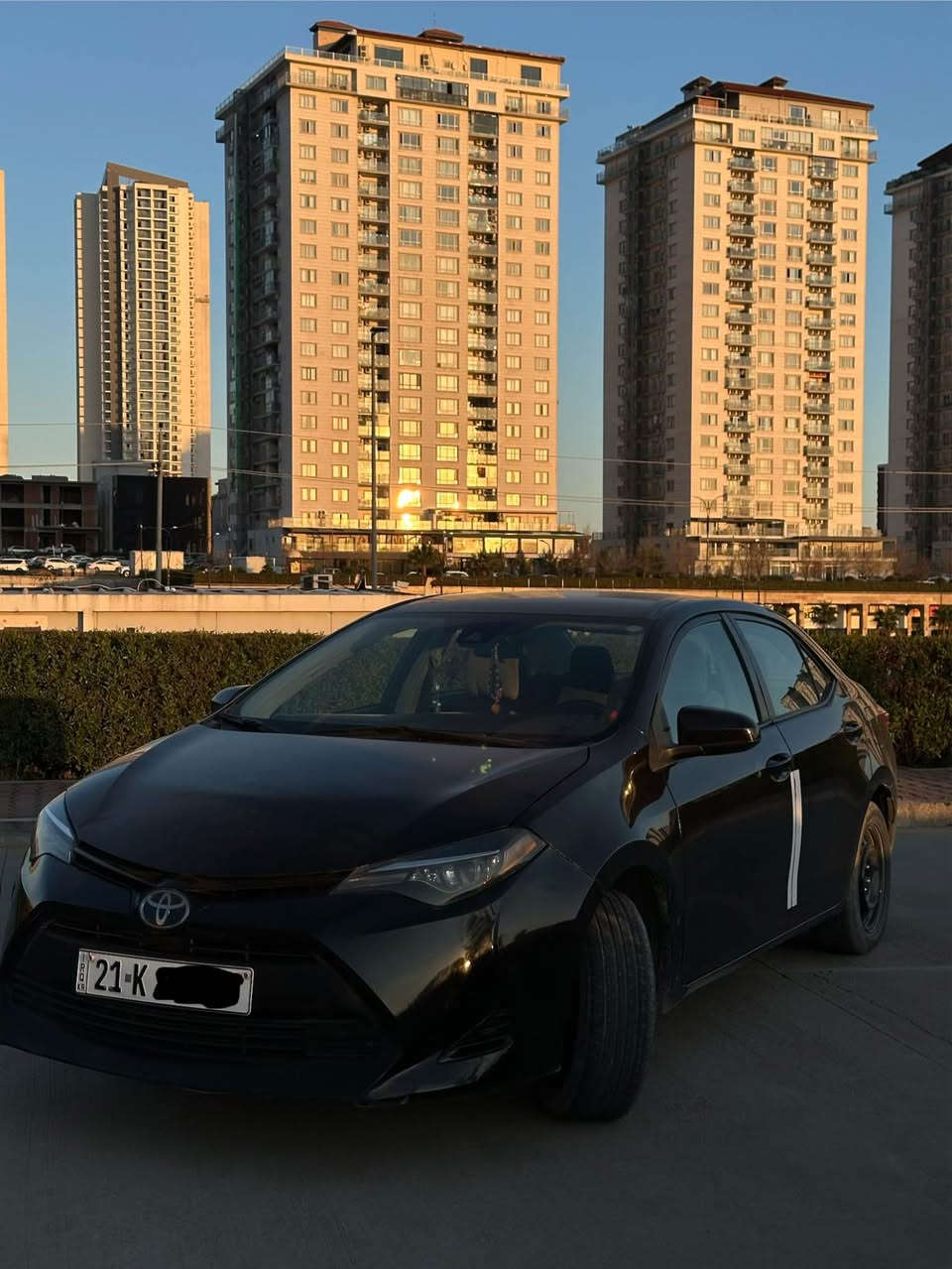 بەناوی خوای گەورە
کرۆلا ٢٠١٨/ Corolla 2018
ڕەشی سەدەف 
خەتی جادە
ڕادار
٧٥٠٠٠مایل ڕۆشتووە سەیارەکە یەک دینار مەسرەفی تیانییە سەیارەکە لە ڕووبەڕوو لە ڕەسمەکان جوانترە
لە سلێمانیم *********** السليمانية, العراق
