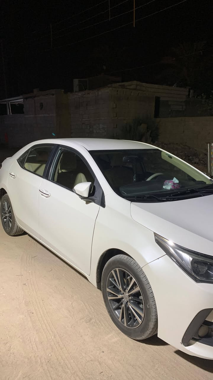 السلام عليكم كورلا ١٨ ياباني اصل  خليجيه بيهة الجاملغات الكدام بيهن بارد وصبغ السياره فول عدا الفتحه مكينه 2000  ماشيه 150 الف مكانه بصره  السعر  157 وبيهة مجال  بسيط تفاصيل اكثر اتصل. ***********
