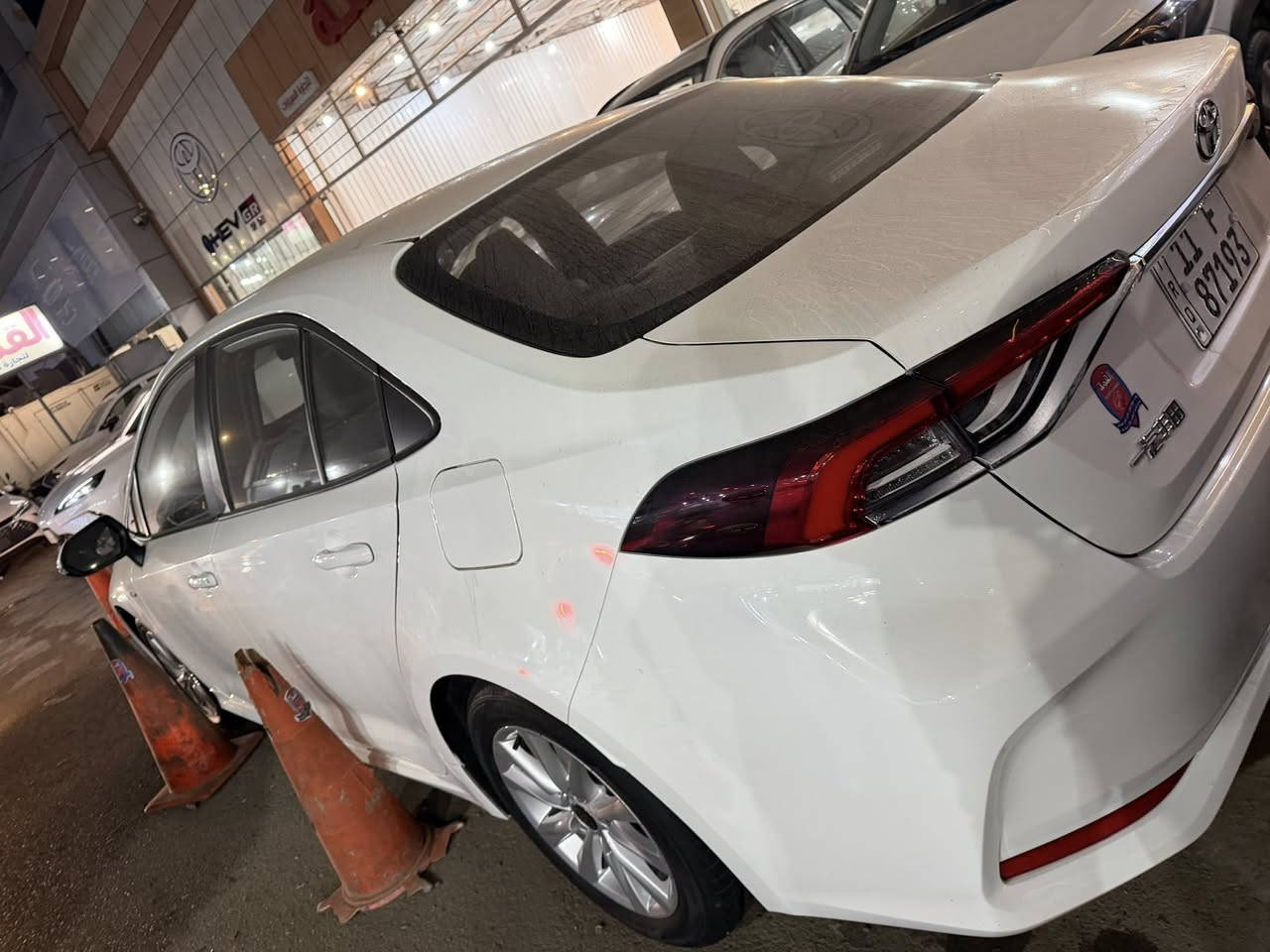 كورلا هايبرد موديل ٢٠٢٥ سياره فتحه بصمه ردار مرقم كامل لوحه وسنويه جاهزه ماشيه ٢ الف مكفول كفاله عامه من زلغ مكان بياع بغداد معروضه ١٦٦ وبيه مجال بسيط شراي يتصل رقمي ***********
