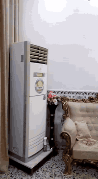 السلام عليكم
بيت للبيع المساحة ٢٠٠ متر مربع ١٠×٢٠ 
العنوان السياحة شارع بانزين خانه الجواهري او شارع التجار
شارع فلة حجي محمد البيت قاط واحد 
استقبال ومطبخ وصالة و غرفتين نوم وفوك مخزن سندويش 
البيت شغل درجة اولى من كهرباء وتاسيس صحيات ومي 
بيت تعبان عليه تريده مع الاثاث او بدون اثاث 
معروض البيت ١٢٠ مليون وبيه مجال للطيبين 
موبايل ***********
