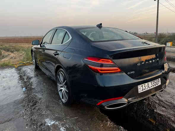 للبيع جنسز موديل 2024 ضررها موضح بالصور معوقين ميسان تصليح تفصيخ اصلي البنيد اسود وانصبغ والدعاميات بلاد كفاله شاصي فخذه لغد ايرباك استيرين فقط محرك 4 سلندر 2500 توربو 310 حصان سرعتها 360 صاروخ السعر 195 بيها مجال للاتصال ***********
