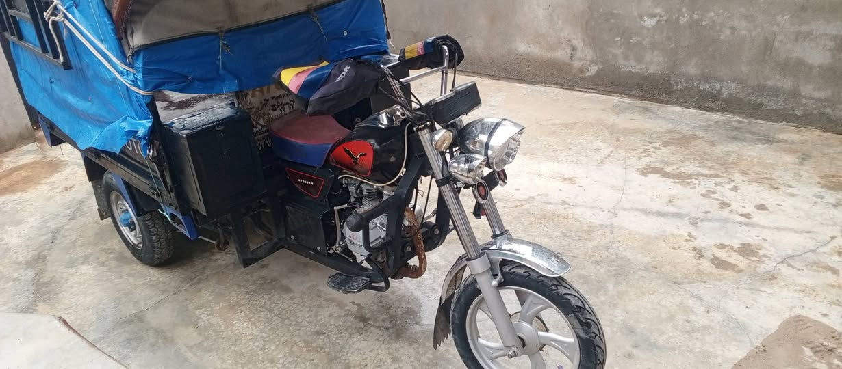 ستوتة للبيع موديل2020 سعر مليون و 250 الف مكان طوزخورماتو حي الجمهورية للتواصل {***********}
