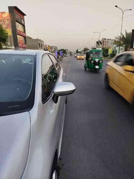 تويوتا كورولا 2021 ( ضرر جانبي )
تويوتا كورولا موديل 2021 ماشيه 55 ألف ميل 
مكينه 1.8L رقم أربيل بأسمي تحويل مباشر للمشتري 
المواصفات 
شاشة ابل كار بلاي + أندرويد أوتو + كامرة خلفية
قيادة ذاتية + رادار مانع تصادم + تحديد مسار
مثبت سرعة + بريك بصمة + أوتو هولد وبقية الامور المعروفه 

جاملغ أمامي + خلفي + باب جهة السائق 
الصندوق ( توحيد لون فقط – بدون ضرر )
سعر 142 ورقة  وبيها مجال 
رقم الهاتف ***********
