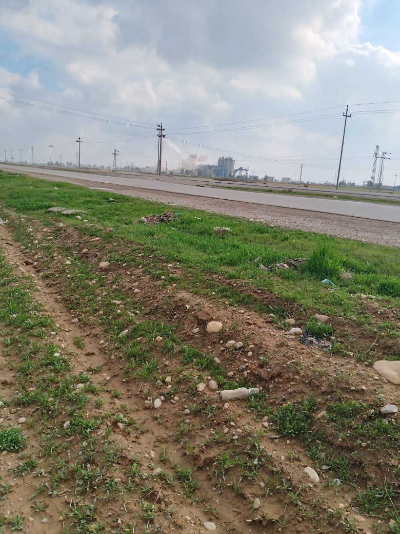 قطعه ارض تجاري للبيع مساحه ٤ دونم و١٠ دونم على شارع رئيسي طريق كركوك ليلان قطعه زراعي بدون ماء وكهرباء موقع قبل ليلان قبل معمل السمنت للمزيد من المعلومات اتصال على رقم مبايل ***********
