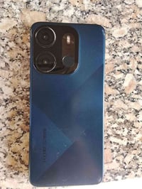 تكنو سبارك • ذاكرة ٦٥ • شاشة أصلية