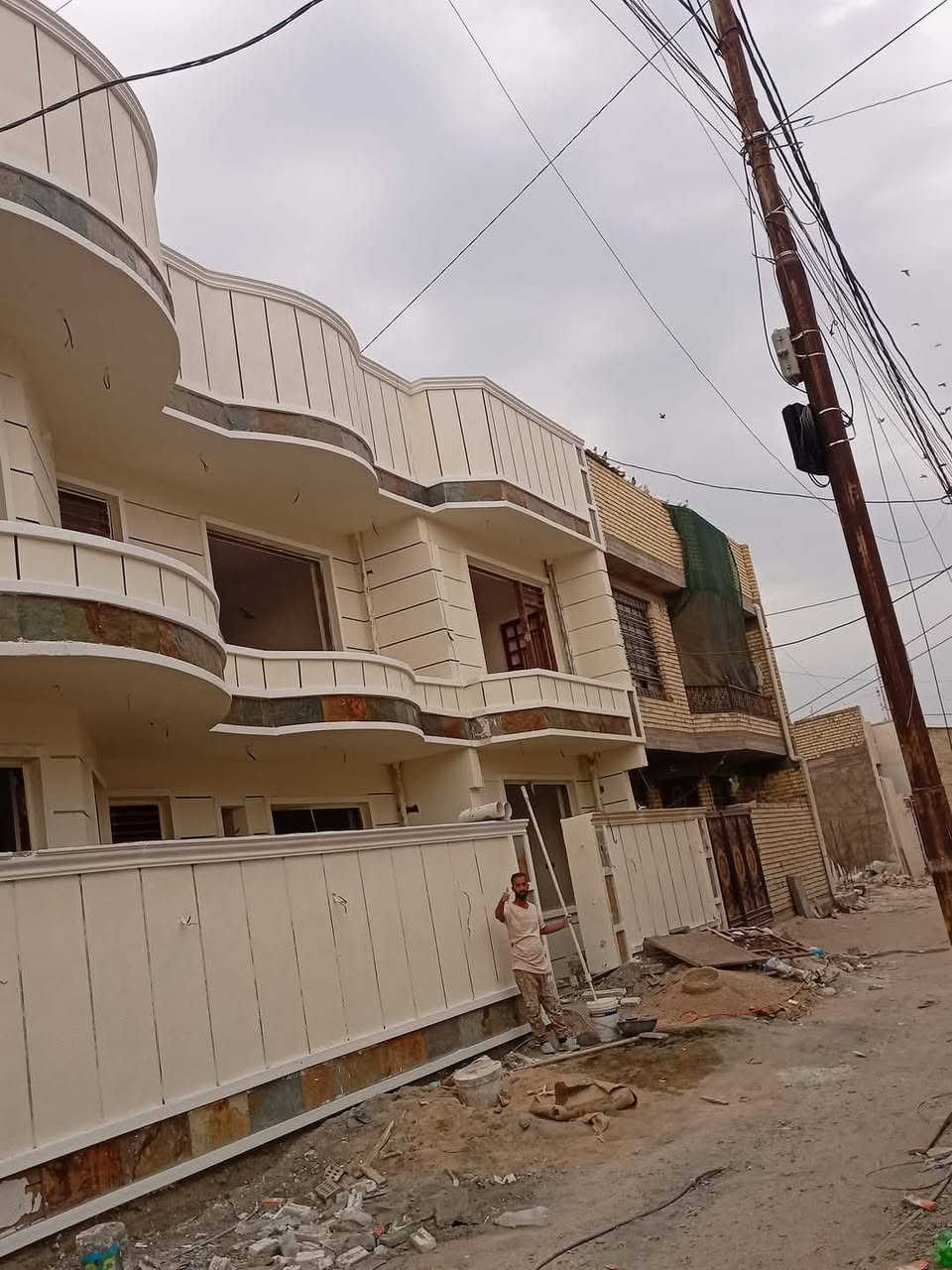 خلفه لبخ واجهات سقل مساطر تشميع
*********** بغداد
